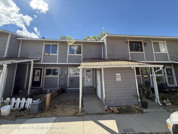 1030 E 7th Street, Craig, CO 81625