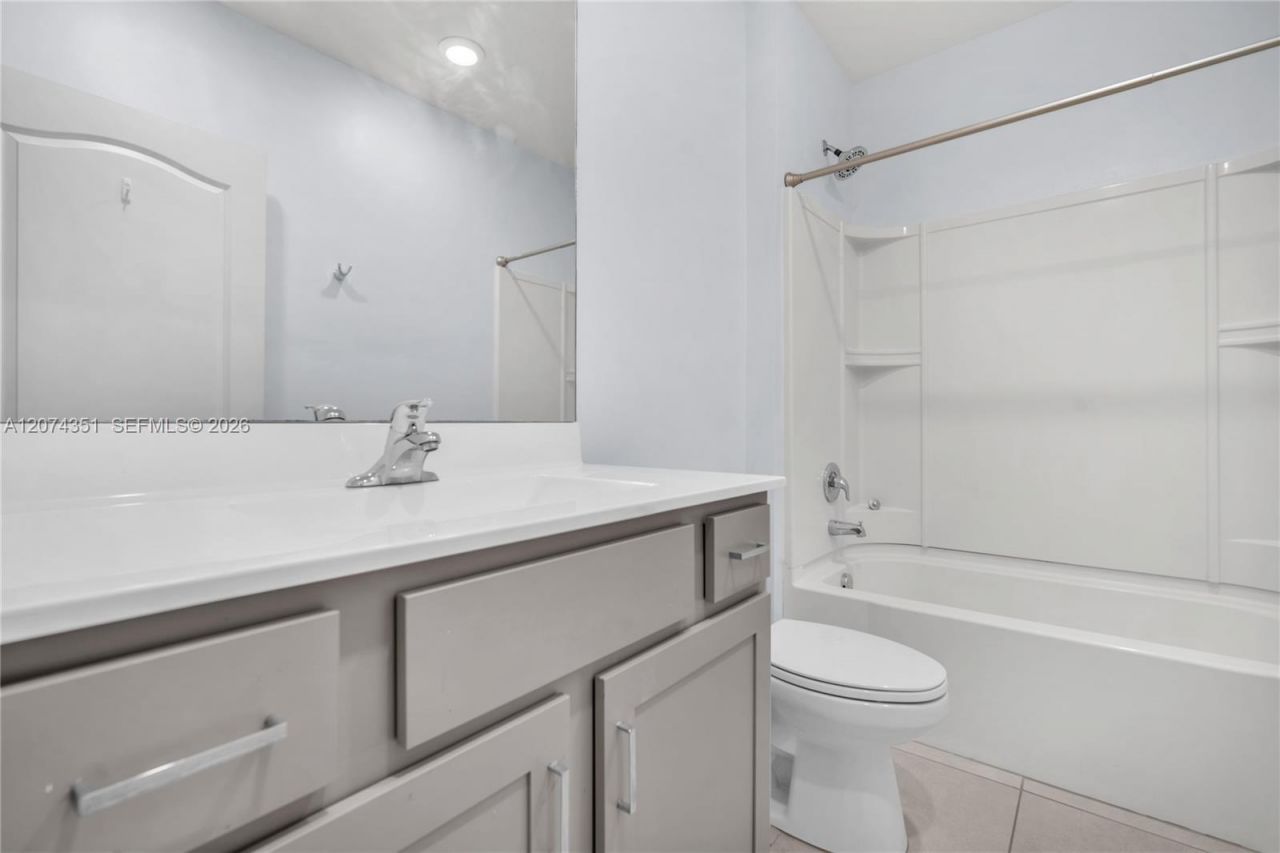 831 Bent Creek Dr , Fort Pierce, FL 34947 Photo