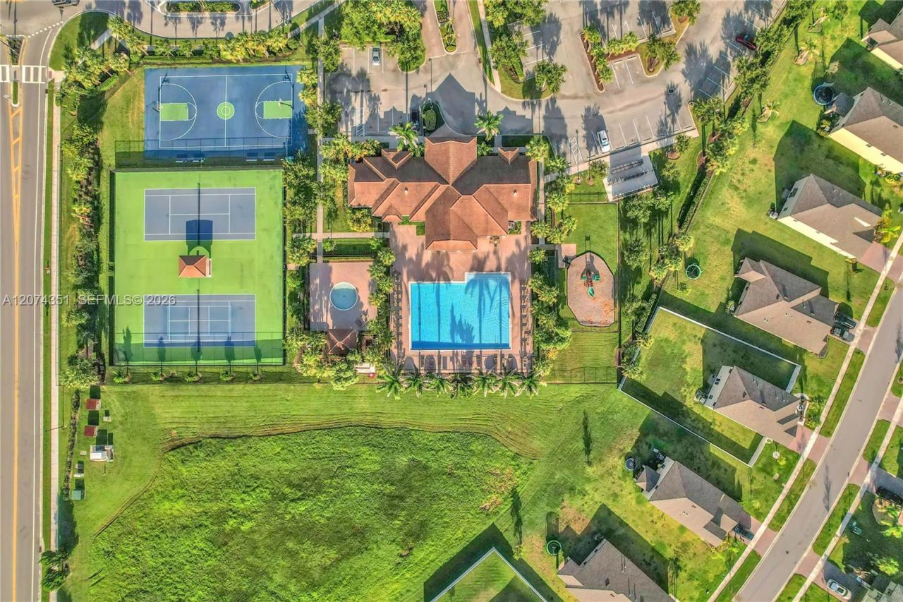 831 Bent Creek Dr , Fort Pierce, FL 34947 Photo
