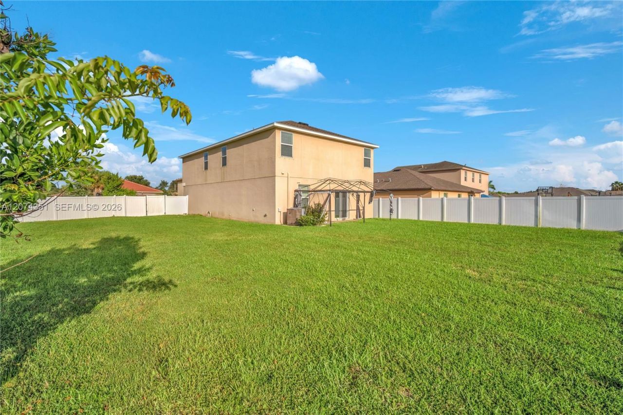 831 Bent Creek Dr , Fort Pierce, FL 34947 Photo