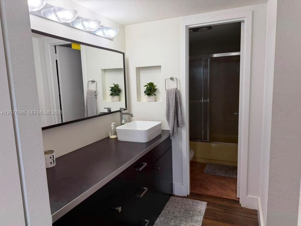 3375 N Country Club Dr, Unit 607, Aventura, FL 33180 Photo