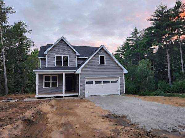 18 Lee Road, Barrington, NH 03825