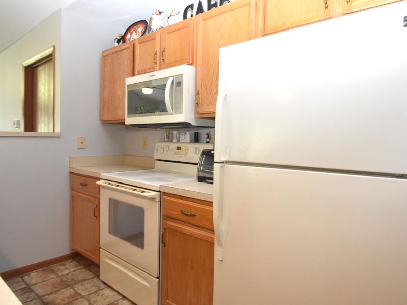 6784 Winrock Drive, Unit 2, New Albany, OH 43054 Photo 18