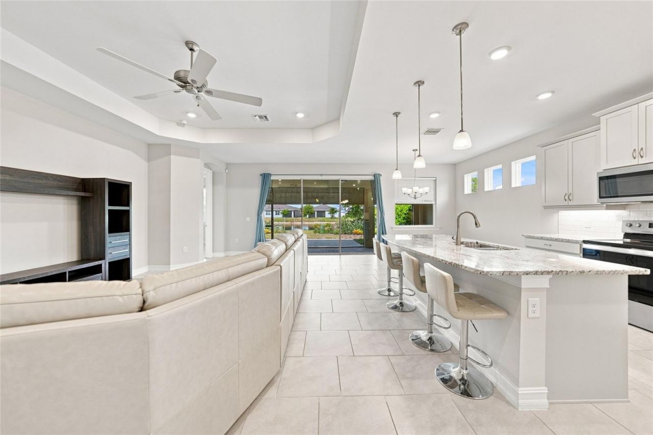 719 Heather Lake Avenue, Cape Coral, FL 33993 Photo