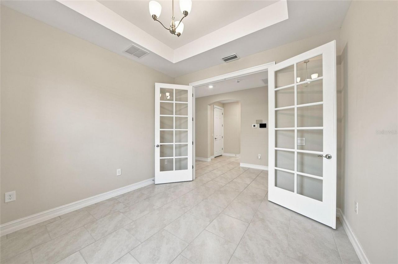 719 Heather Lake Avenue, Cape Coral, FL 33993 Photo