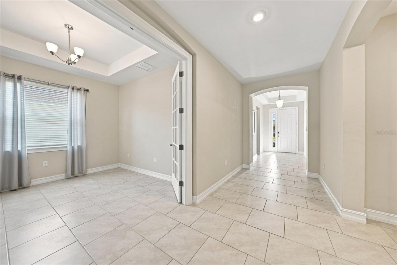 719 Heather Lake Avenue, Cape Coral, FL 33993 Photo
