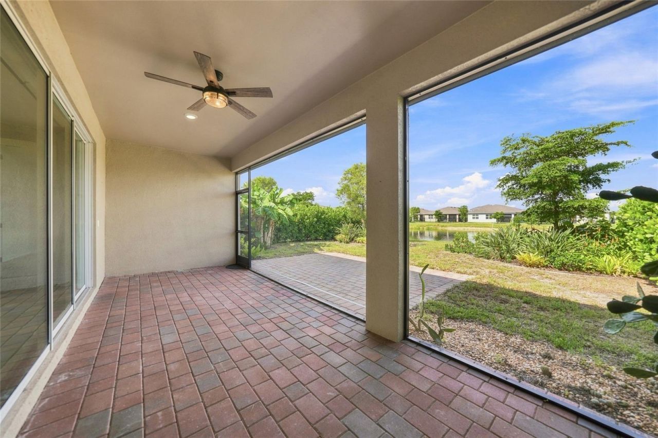 719 Heather Lake Avenue, Cape Coral, FL 33993 Photo