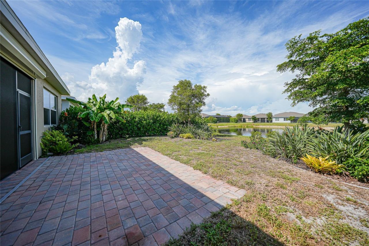 719 Heather Lake Avenue, Cape Coral, FL 33993 Photo
