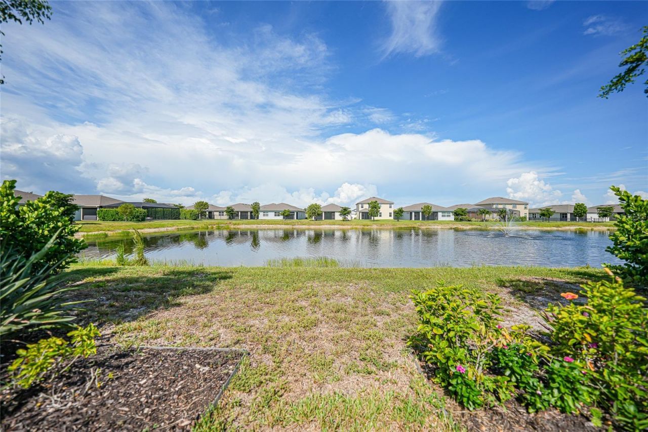 719 Heather Lake Avenue, Cape Coral, FL 33993 Photo