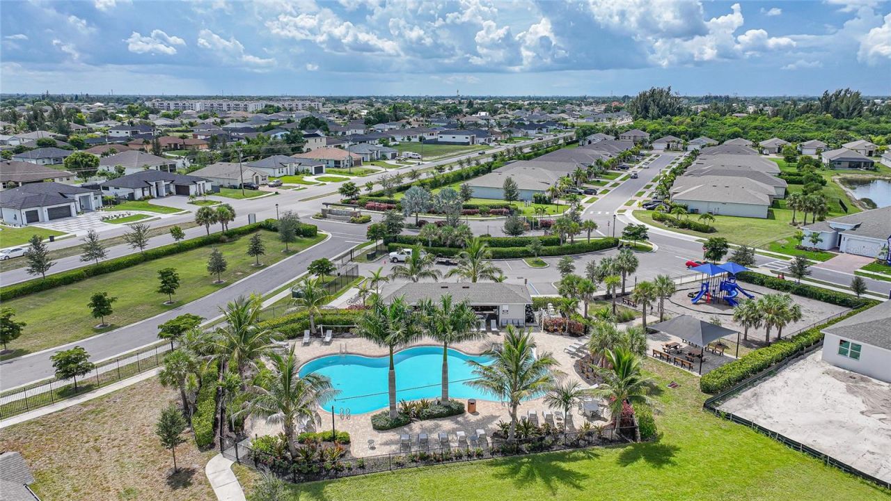 719 Heather Lake Avenue, Cape Coral, FL 33993 Photo