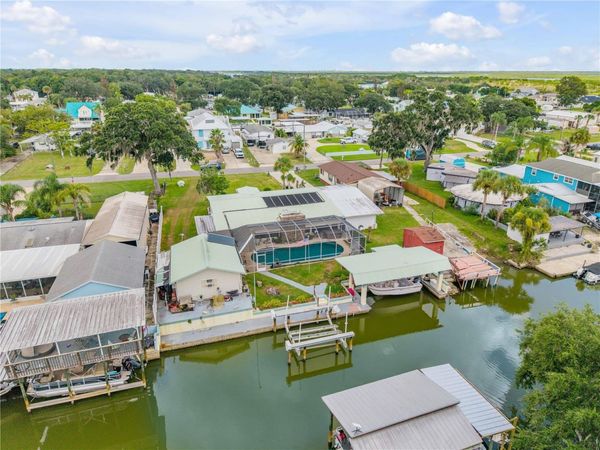 215 GARY AVENUE, OAK HILL, FL 32759