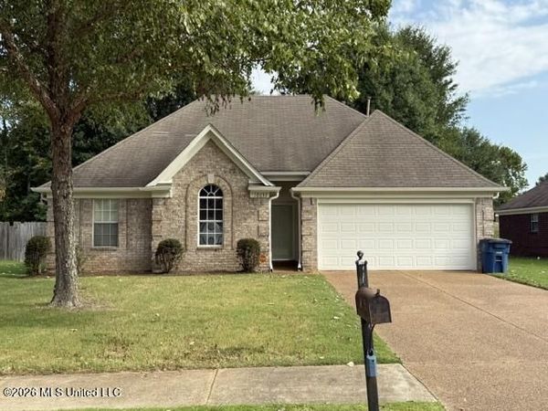 10636 Wyckford Drive, Olive Branch, MS 38654