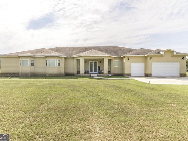 1744 Dublin Eastman Road, Dexter, GA 31019
