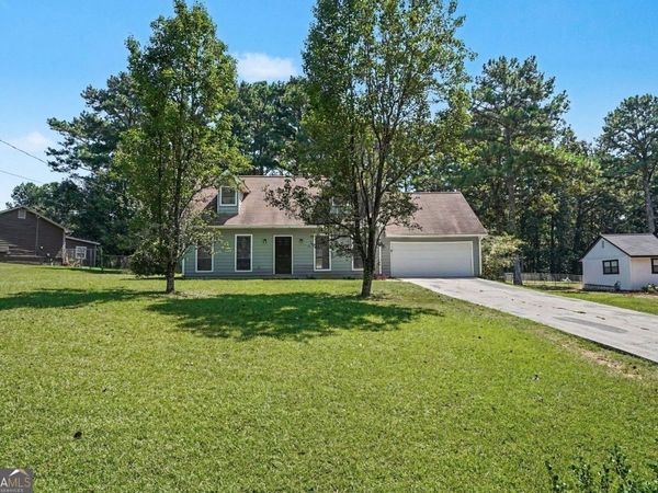 9042 Chestnut Lake Drive, Jonesboro, GA 30236