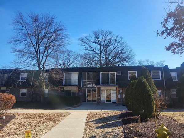 10205 S 86th Terrace , Unit 3-310, Palos Hills, IL 60465