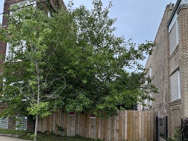 1338 S Kedvale Avenue , Chicago, IL 60623