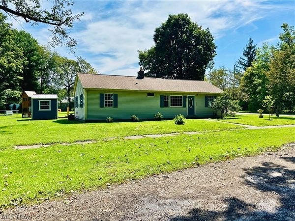 4940 Valleyview Boulevard , Ashtabula, OH 44004