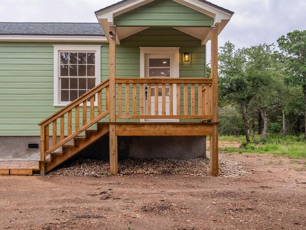 251 Foothill RD, Bastrop, TX 78602