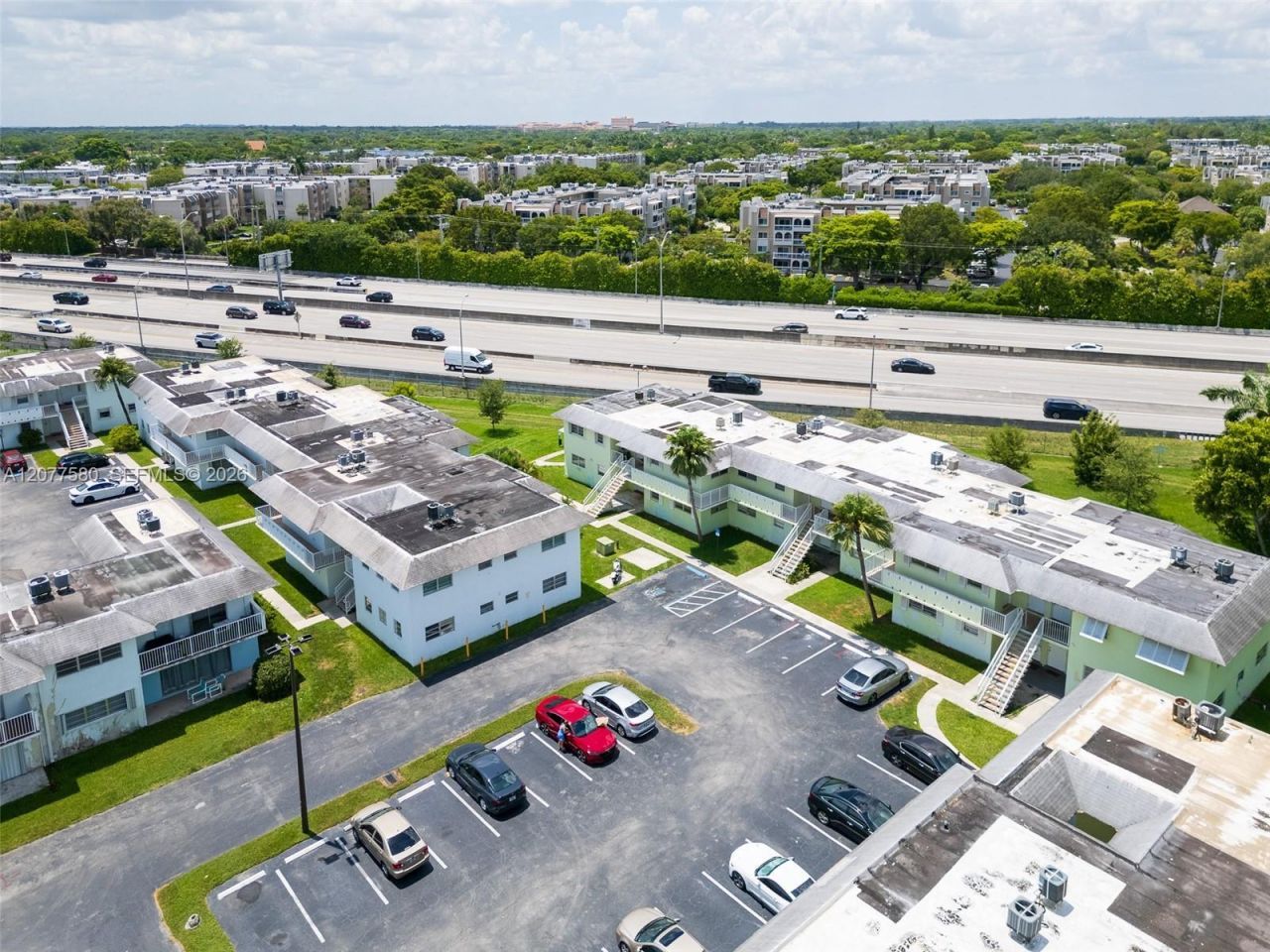 7620 SW 82nd St , Unit J102, Miami, FL 33143 Photo