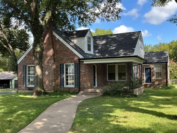 1720 Sycamore Avenue, Corsicana, TX 75110