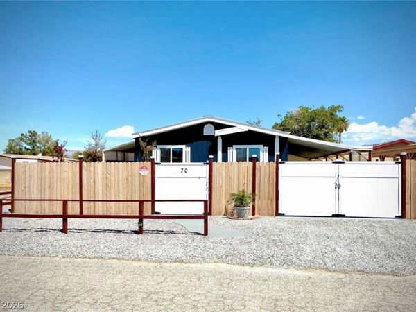 70 Steptoe Street, Pahrump, NV 89048