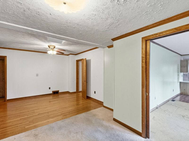 508 N Broadmoor Boulevard, Springfield, OH 45504 Photo 23