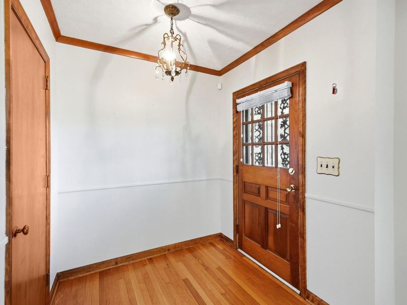 508 N Broadmoor Boulevard, Springfield, OH 45504 Photo 6