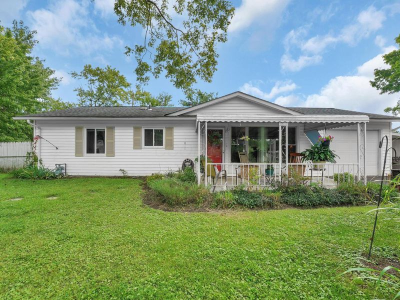 1011 Pleasant Court, Reynoldsburg, OH 43068 Photo 2