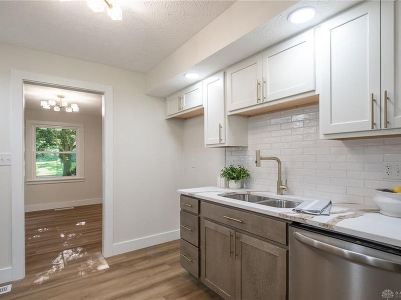 185 Bramblebush Trail, Beavercreek, OH 45440 Photo 10