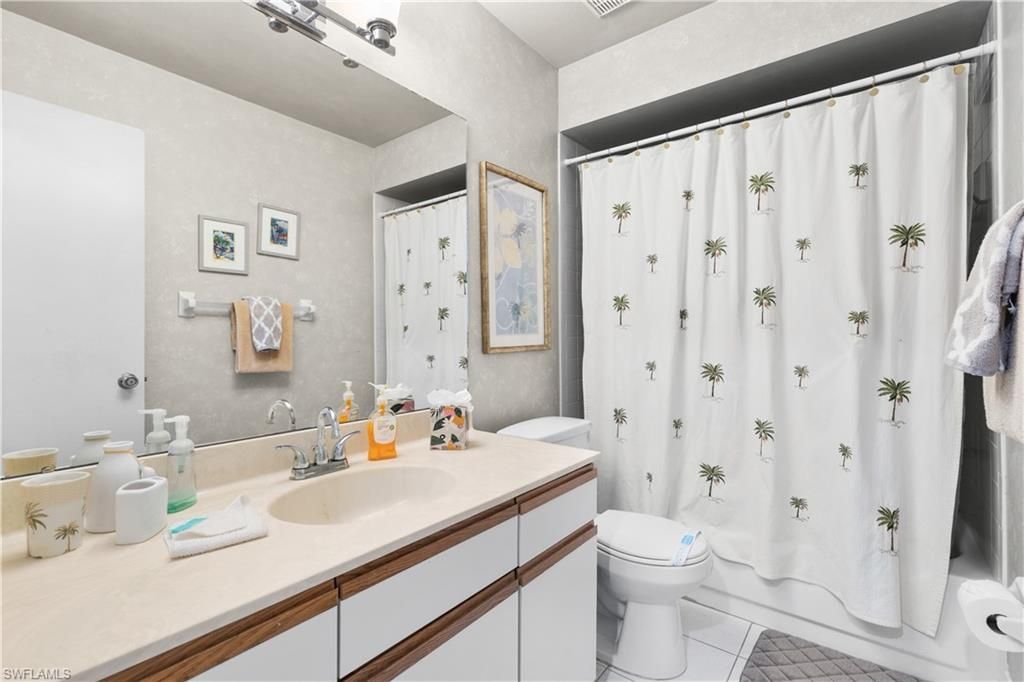 17220 Terraverde Cir, Unit 9, Fort Myers, FL 33908 Photo