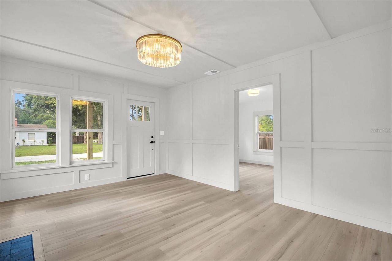 5355 2nd Avenue S, Saint Petersburg, FL 33707 Photo