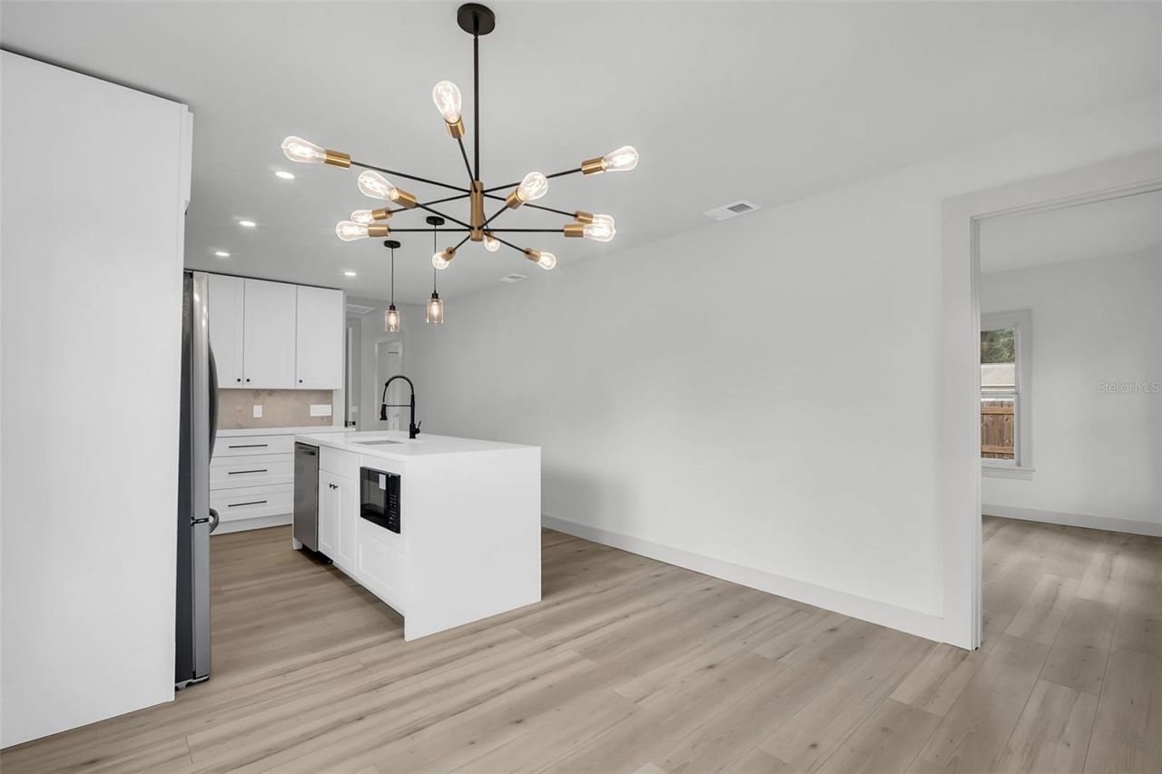 5355 2nd Avenue S, Saint Petersburg, FL 33707 Photo