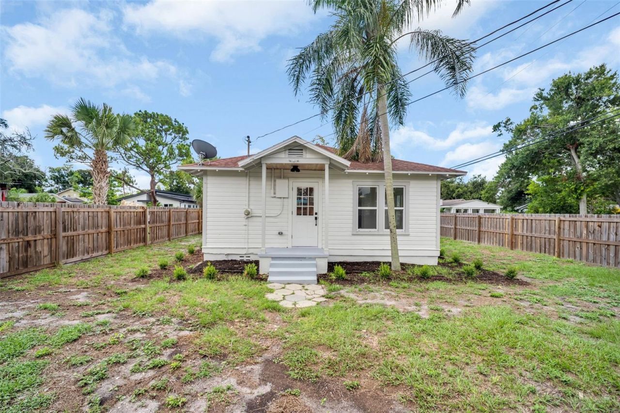5355 2nd Avenue S, Saint Petersburg, FL 33707 Photo