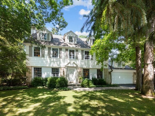 251 Oakland Drive, Highland Park, IL 60035