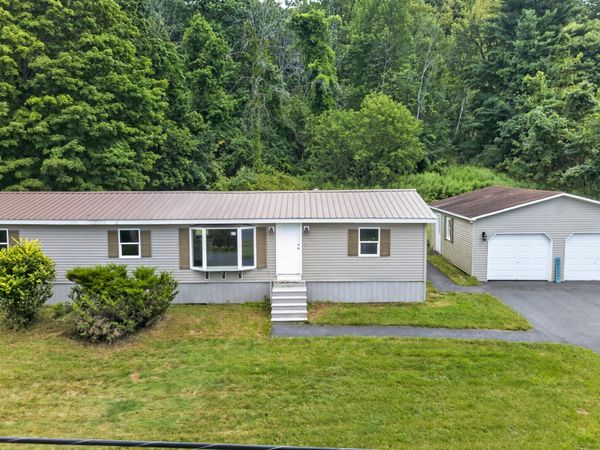 683 Knickerbocker Road, Schaghticoke, NY 12154