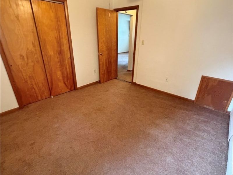 320 E Chestnut Street, Unit 2, Lisbon, OH 44432 Photo 12
