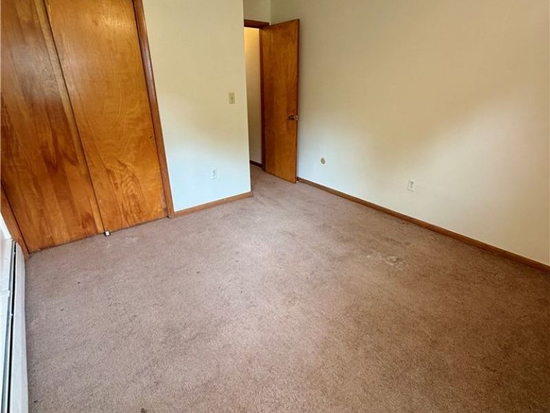320 E Chestnut Street, Unit 2, Lisbon, OH 44432 Photo 14