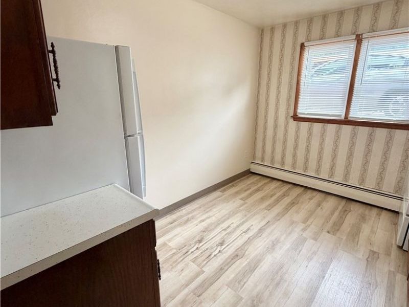 320 E Chestnut Street, Unit 2, Lisbon, OH 44432 Photo 8