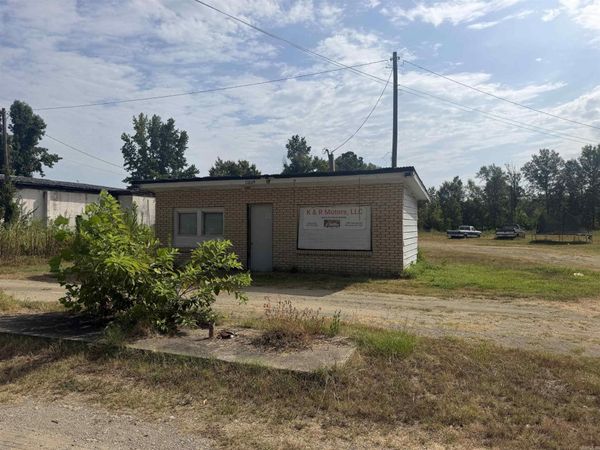 11609 Dollarway Road, White Hall, AR 71602