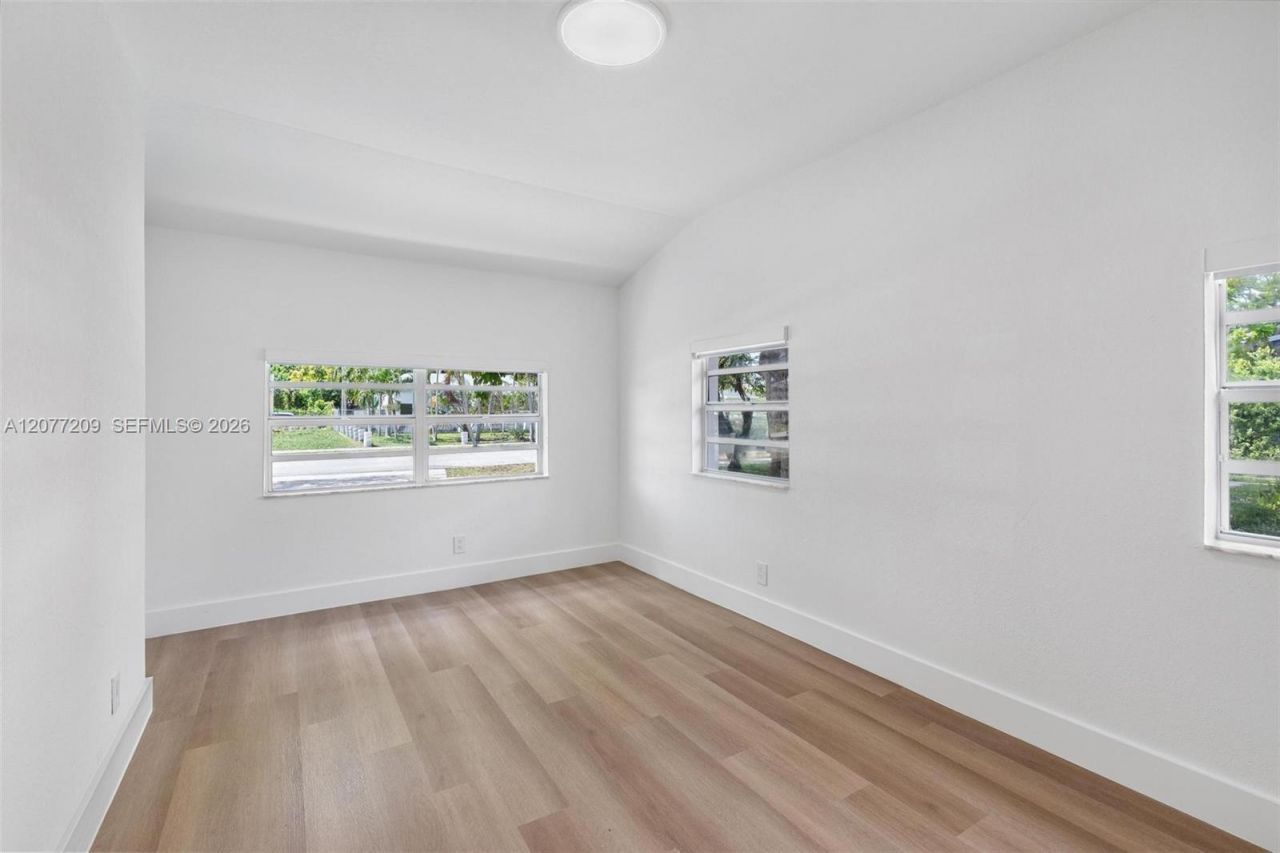 2839 Mayo St , Hollywood, FL 33020 Photo