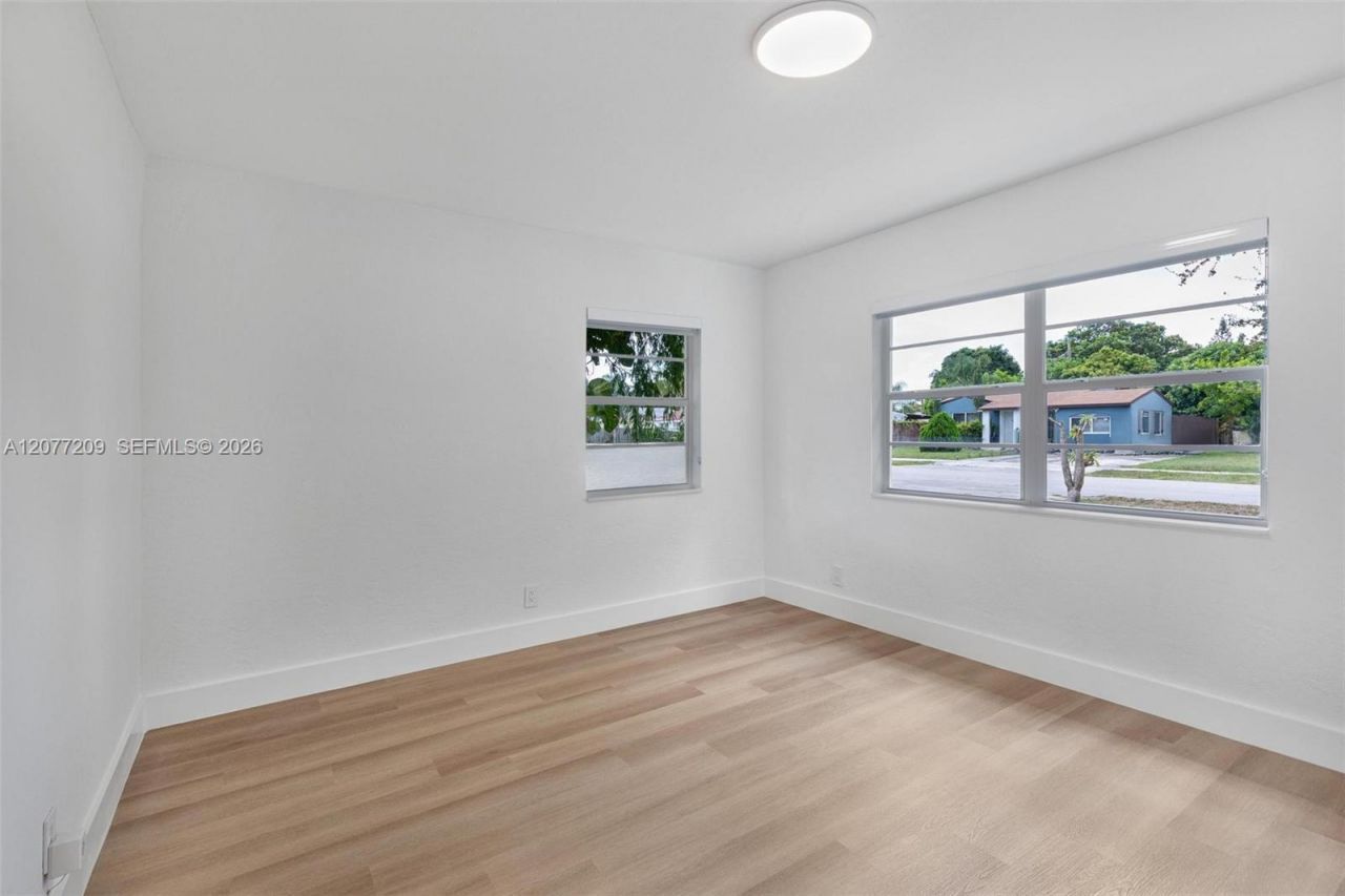 2839 Mayo St , Hollywood, FL 33020 Photo