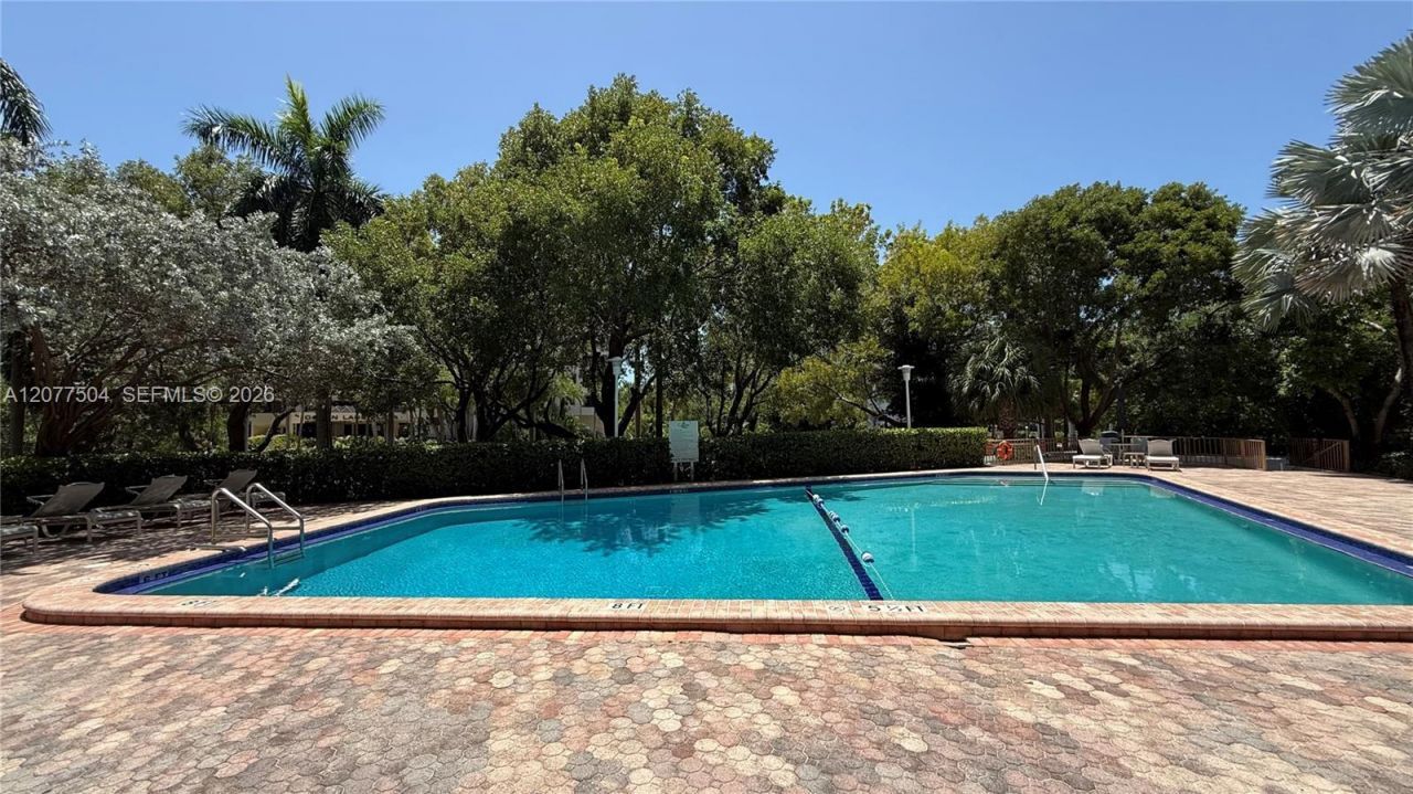 155 S Ocean Lane Dr, Unit 1013, Key Biscayne, FL 33149 Photo