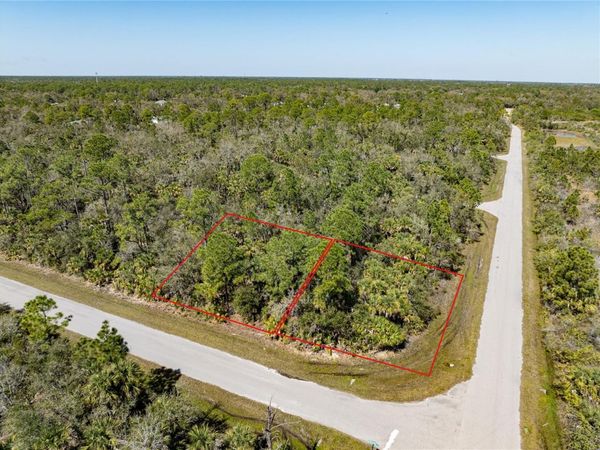 14250 HYDRANGEA AVENUE , PORT CHARLOTTE, FL 33953