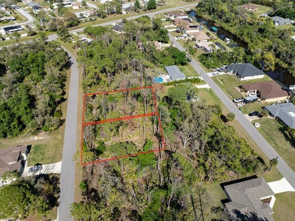 48 SALUDA TERRACE , PORT CHARLOTTE, FL 33953