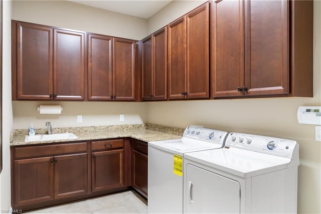 9235 Rialto Ln, Naples, FL 34119 Photo