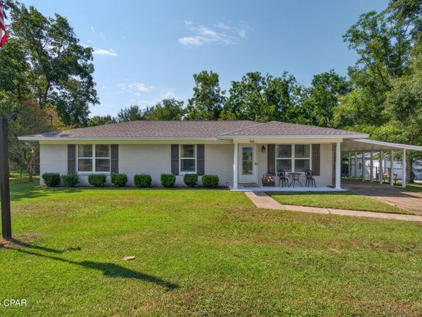 805 Idlewood Court , Bonifay, FL 32425