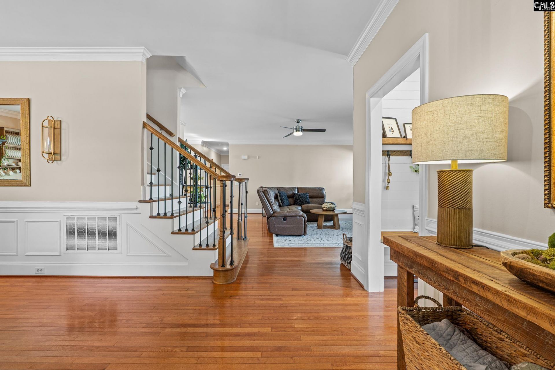112 Garden Gate Way  Photo 5