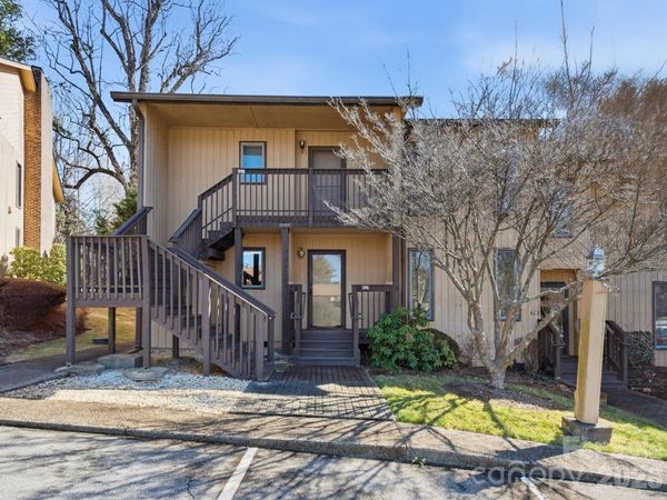 71 Pebble Creek Drive, Asheville, NC 28803