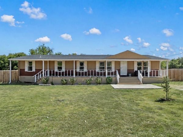 222 Kennedy Lane, Eddy, TX 76524
