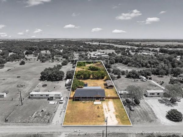 222 Kennedy Lane, Eddy, TX 76524